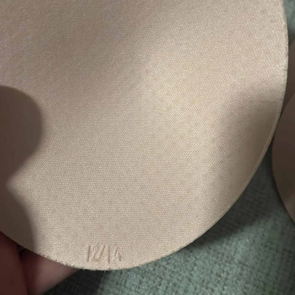 lululemon athletica Nude/Blush Bra Inserts 12/14